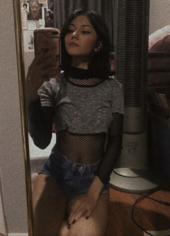 Eveable Nahé Úniky OnlyFans Fotka 18