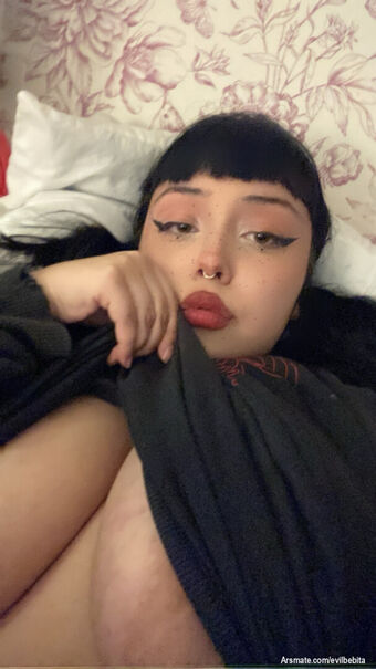 Evilbebita Nahé Úniky OnlyFans Fotka 1
