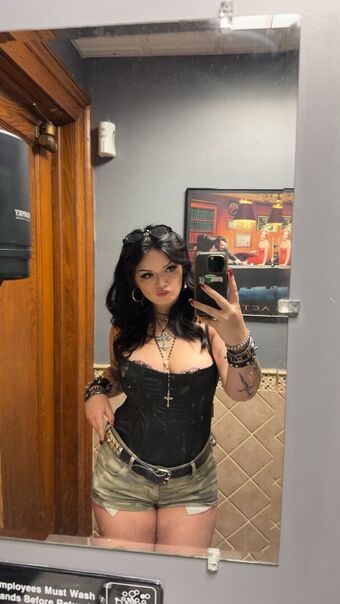 Extragal Nahé Úniky OnlyFans Fotka 23