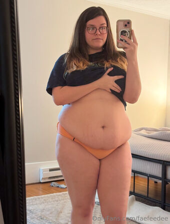 faefeedee Nahé Úniky OnlyFans Fotka 61