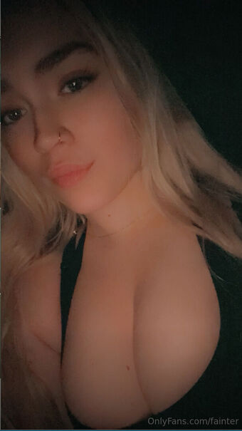 Fainter Nahé Úniky OnlyFans Fotka 10