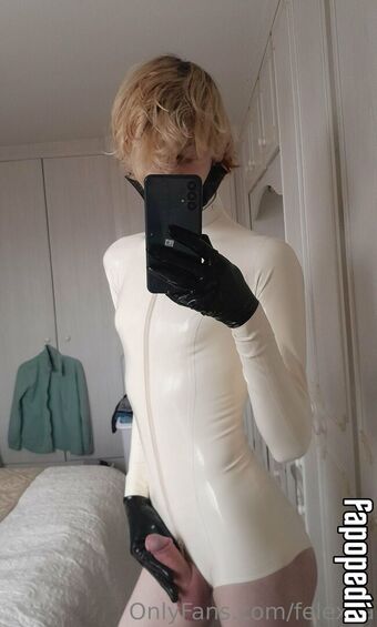 Felexiia Nahé Úniky OnlyFans Fotka 49