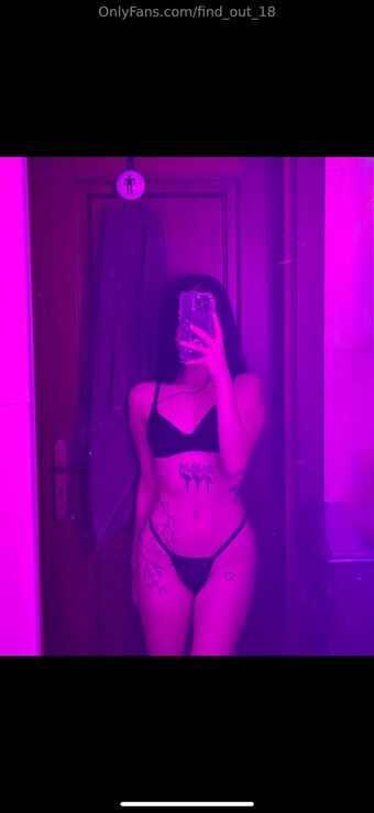 find_out_18 Nahé Úniky OnlyFans Fotka 56