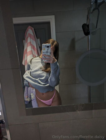 florette.daisy Nahé Úniky OnlyFans Fotka 6
