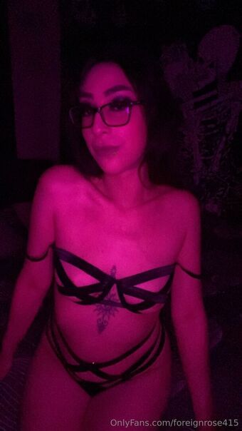 foreignrose415 Nahé Úniky OnlyFans Fotka 13