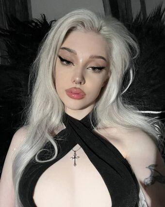 foulbones Nahé Úniky OnlyFans Fotka 1