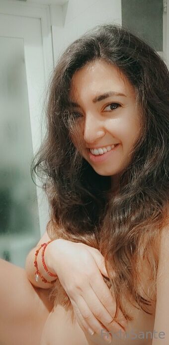 fridasante Nahé Úniky OnlyFans Fotka 7