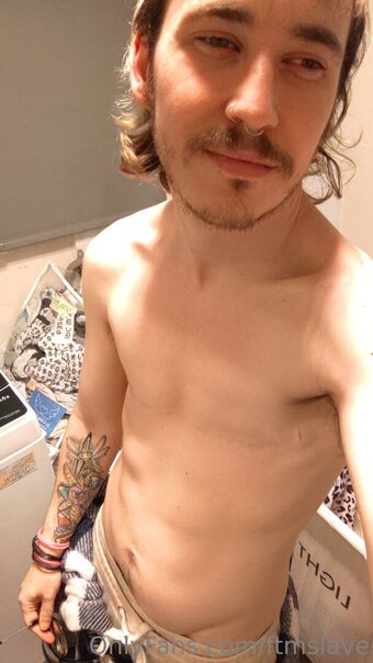 ftmslave Nahé Úniky OnlyFans Fotka 8