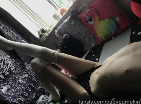 gh0st._.pixie Nahé Úniky OnlyFans Fotka 11