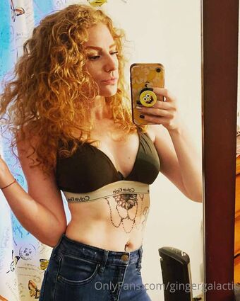 gingergalactic92 Nahé Úniky OnlyFans Fotka 5