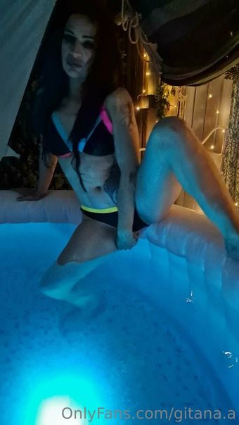 gitana.a Nahé Úniky OnlyFans Fotka 15