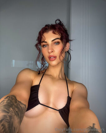 glonetwork Nahé Úniky OnlyFans Fotka 18