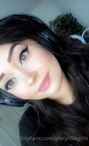 gloryh0legirlz