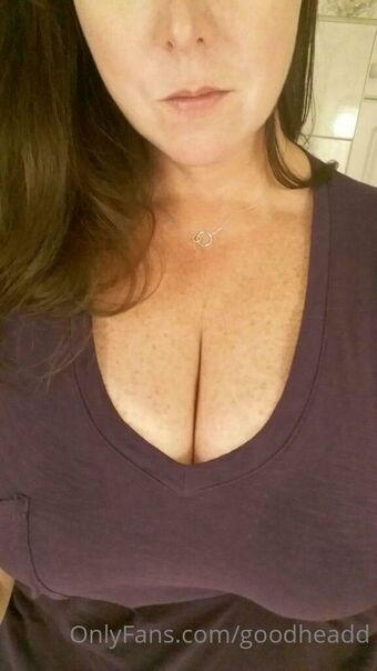 goodheadd Nahé Úniky OnlyFans Fotka 1