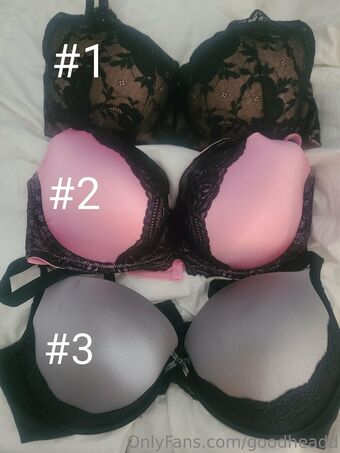 goodheadd Nahé Úniky OnlyFans Fotka 2