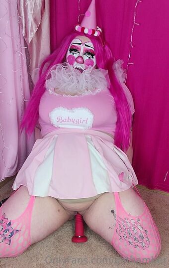 gothamber Nahé Úniky OnlyFans Fotka 5