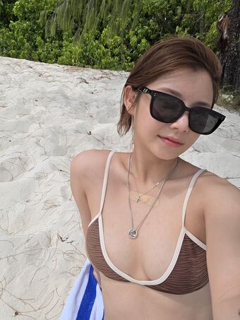 Grace_eo Nahé Úniky OnlyFans Fotka 4