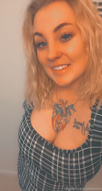 greenemon Nahé Úniky OnlyFans Fotka 14