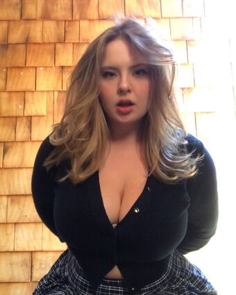 Haley E Nahé Úniky OnlyFans Fotka 20