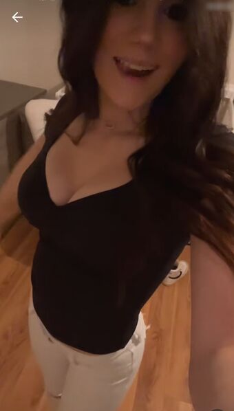 Harmony Smith Nahé Úniky OnlyFans Fotka 1