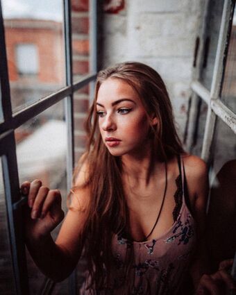 hedwigtr Nahé Úniky OnlyFans Fotka 7