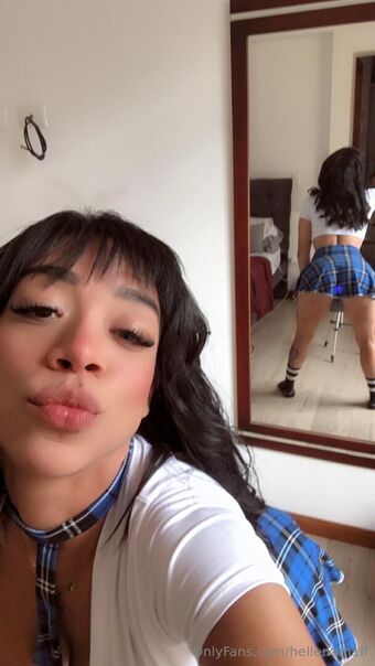 hellenafit Nahé Úniky OnlyFans Fotka 2