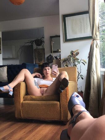 hellosofi Nahé Úniky OnlyFans Fotka 2