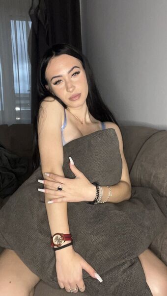 hereishannah Nahé Úniky OnlyFans Fotka 5