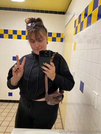 hexkate Nahé Úniky OnlyFans Fotka 18
