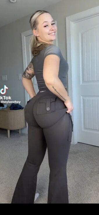 HeyHayFoster Nahé Úniky OnlyFans Fotka 23