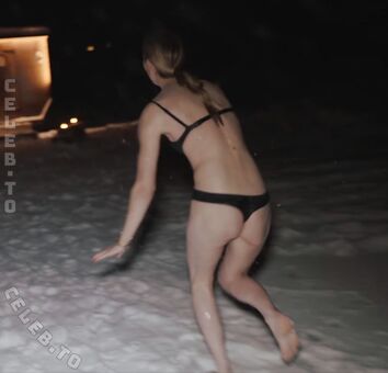Heylea Nahé Úniky OnlyFans Fotka 17