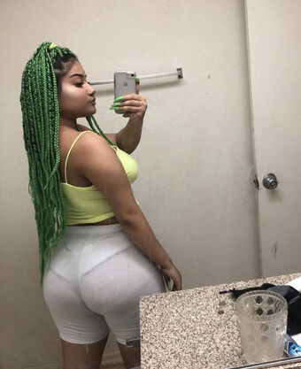 ImariahJ Nahé Úniky OnlyFans Fotka 29