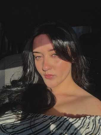 imvanessaa Nahé Úniky OnlyFans Fotka 9