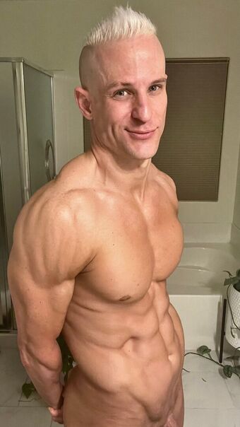 infinityreverse Nahé Úniky OnlyFans Fotka 11