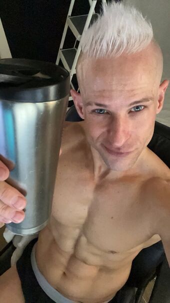 infinityreverse Nahé Úniky OnlyFans Fotka 13