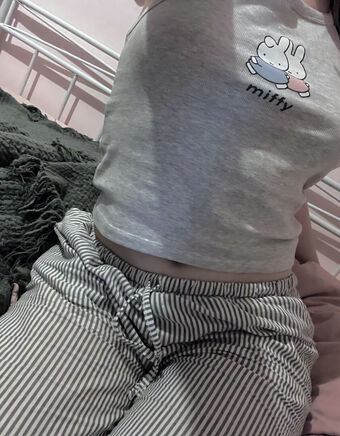 inislein Nahé Úniky OnlyFans Fotka 44