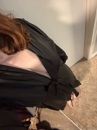 intensearia Nahé Úniky OnlyFans Fotka 4