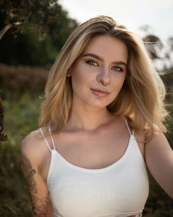 Iris A Nahé Úniky OnlyFans Fotka 8
