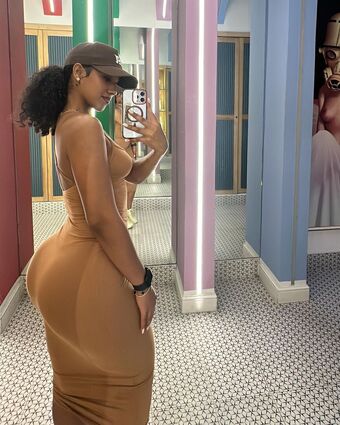 Isaury Calvo Nahé Úniky OnlyFans Fotka 10