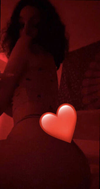 itselessa Nahé Úniky OnlyFans Fotka 13