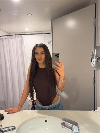 Jade Chynoweth Nahé Úniky OnlyFans Fotka 123