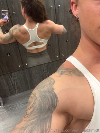 janineschmidt Nahé Úniky OnlyFans Fotka 2