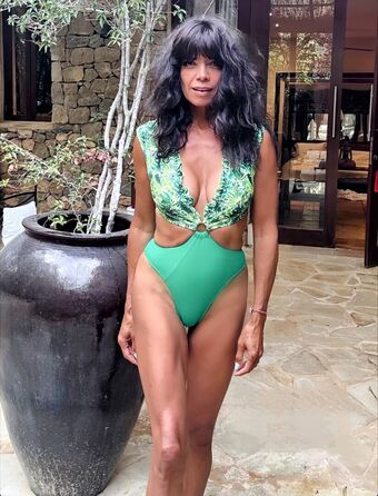Jenny Powell