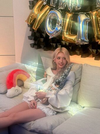 Jeon Somi/ENNIK SOMI