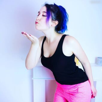 Juliversal Nahé Úniky OnlyFans Fotka 19