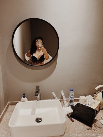 kaemee Nahé Úniky OnlyFans Fotka 15