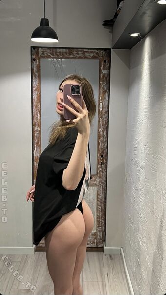 Katrina Zaiceva Nahé Úniky OnlyFans Fotka 34