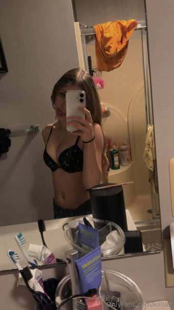 kbaby Nahé Úniky OnlyFans Fotka 13