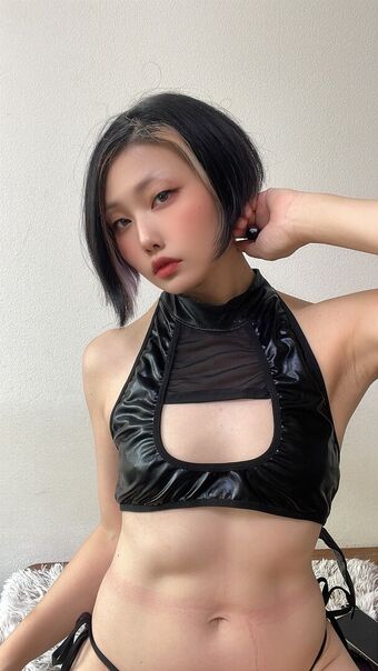 KIKU Nahé Úniky OnlyFans Fotka 17