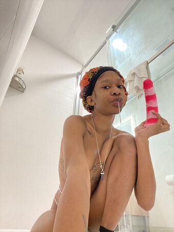 kimmeedumpy Nahé Úniky OnlyFans Fotka 9